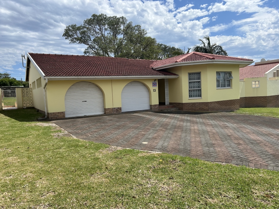 3 Bedroom Property for Sale in Beacon Bay Eastern Cape